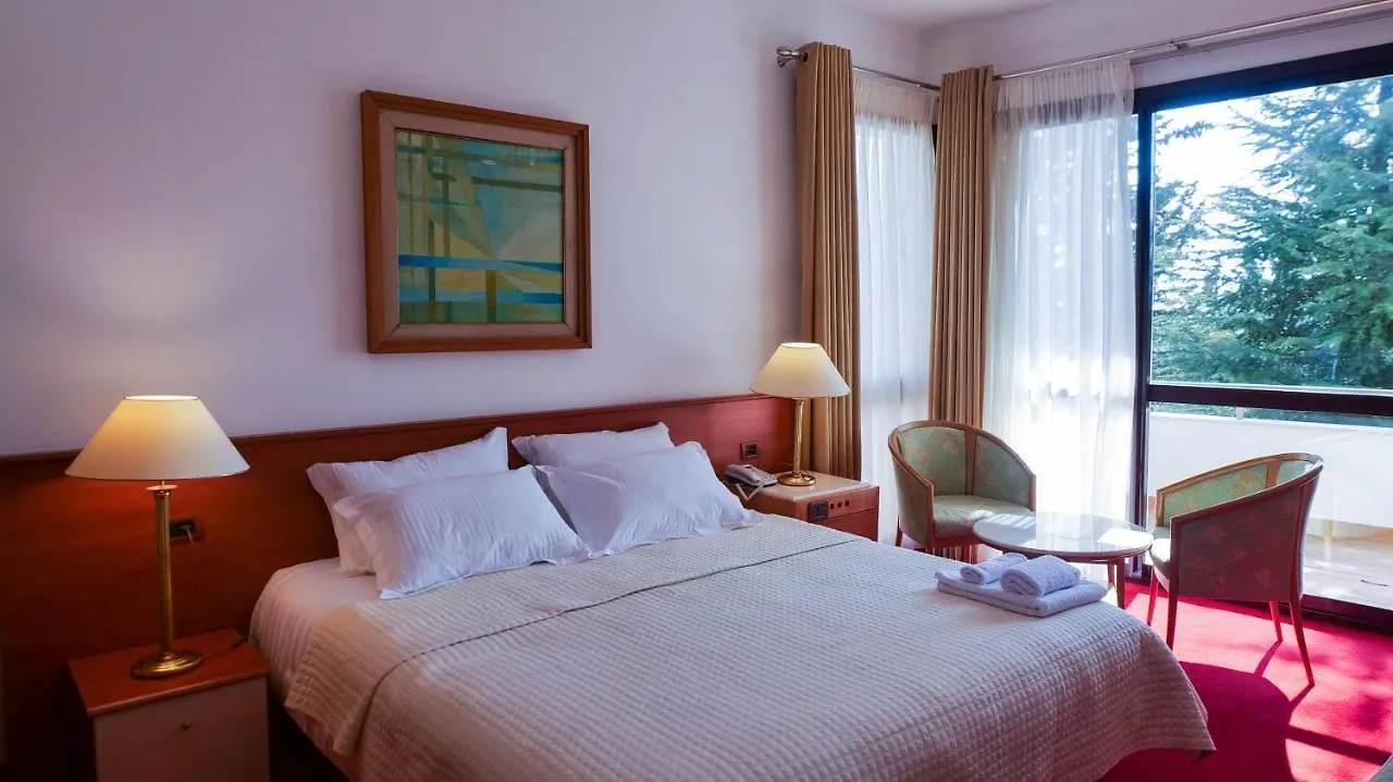 Chateau Linza Resort Tirana Hotel