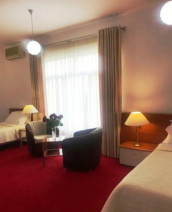 Hotel Chateau Linza Resort Tirana