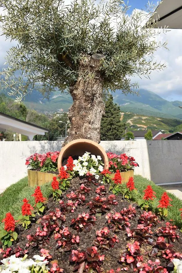 Chateau Linza Resort Tirana Hotel