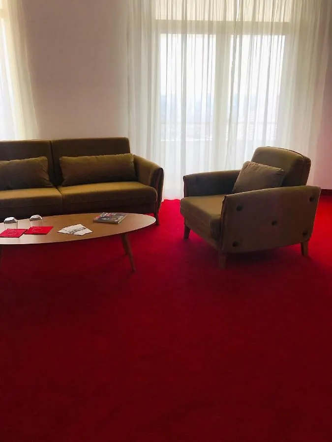 Chateau Linza Resort Tirana Hotel