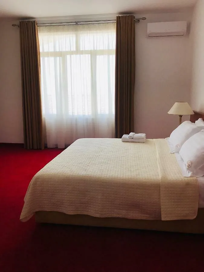 **** Hotel Chateau Linza Resort Tirana Albania