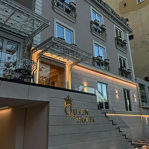 4* فندق Queen