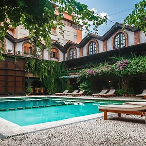 Hotel Restaurant Bujtina E Gjelit