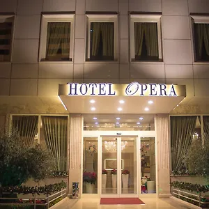 Opera **** Tirana