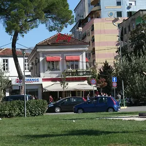 Jolly Center Hotel