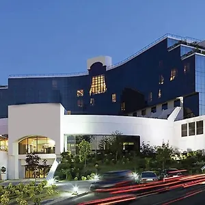 Mak Albania ***** Tirana