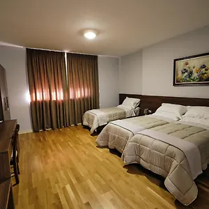 Ξενοδοχείο In Center